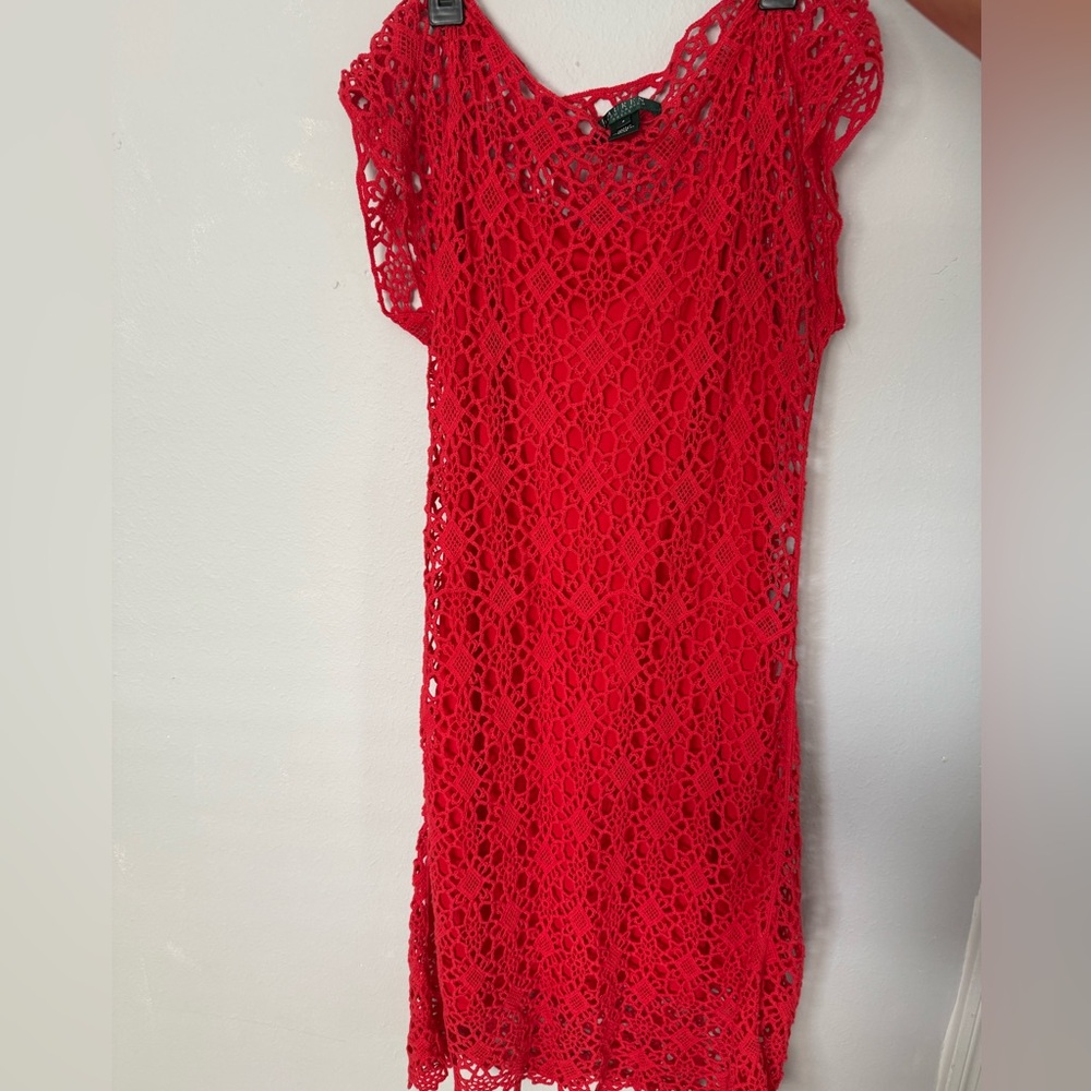 🚨SOLD 🚨
Ralph Lauren Crochet Lace Dress w/slip